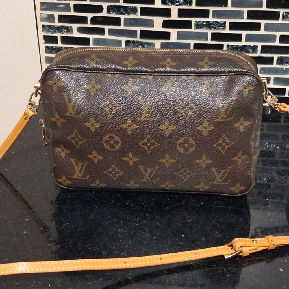 Louis Vuitton Trousse  Toilette23